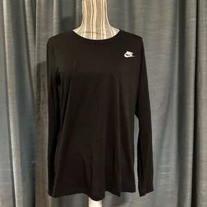 Nike Women's Black Long Sleeve Tee Dri Fit